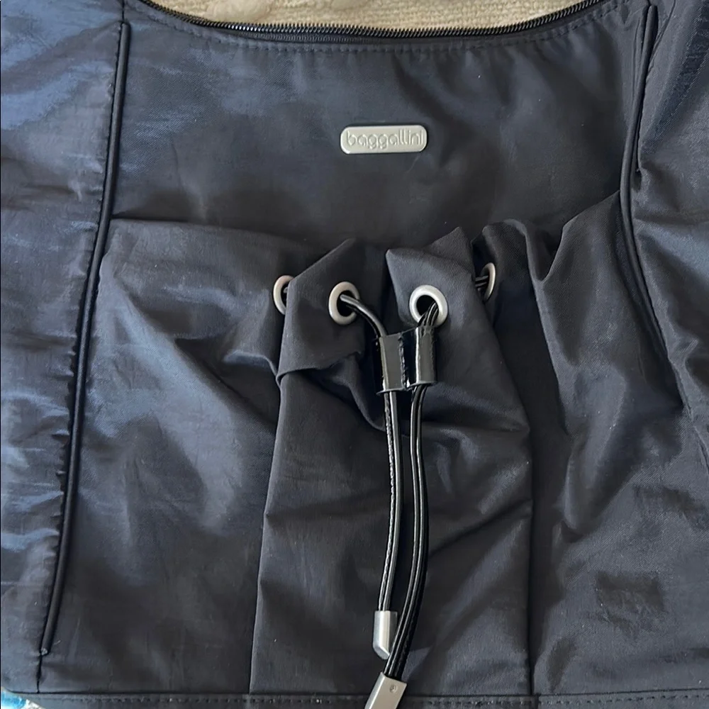 Baggallini Black Shoulder Bag with Adjustable Strap and Silver Hardware - Picture 2 of 11